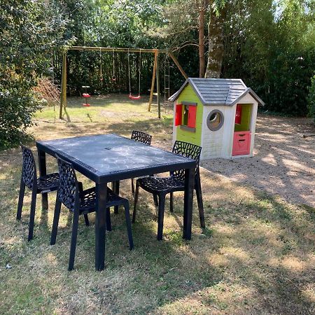 Les Bosquets Villa Saint-Ouen-Des-Toits ภายนอก รูปภาพ
