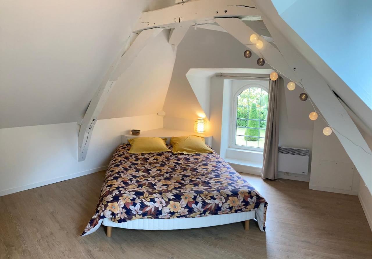 Les Bosquets Villa Saint-Ouen-Des-Toits ภายนอก รูปภาพ
